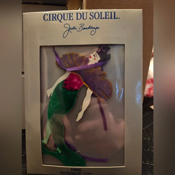 EUC Cirque Du Soliel "Varekai" Christmas Ornament - Picture 1 of 4